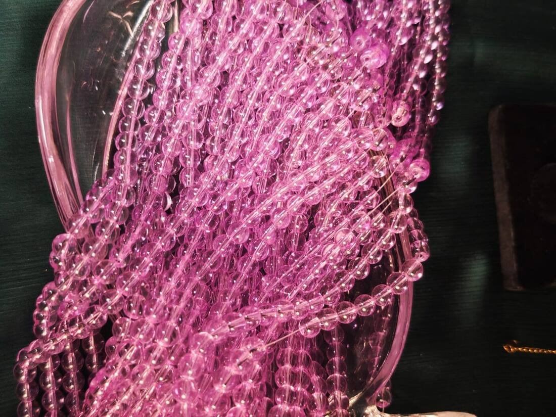 Magenta Holographic Beads