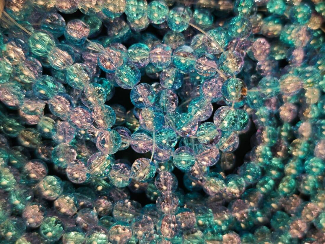 8 mm Crack Teal Lilac Beads