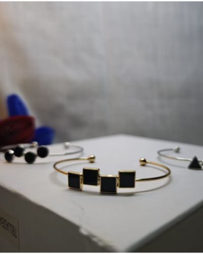 Bracelets & Handcuffs