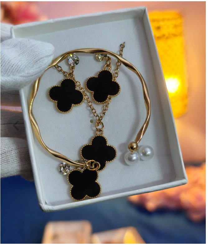 Jewelry Box Necklace Set