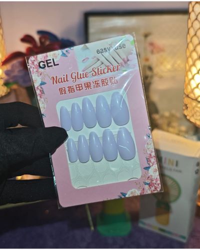 Plain Nails With Free Nail Stickers