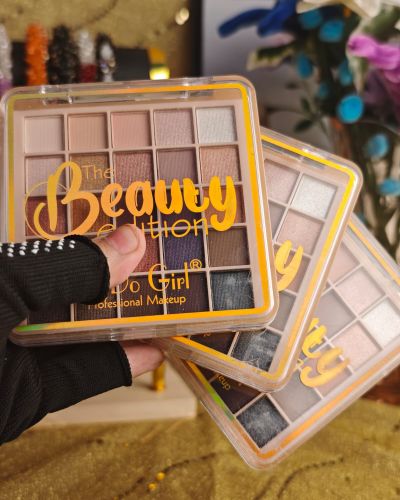 DoDo Girl Beauty Edition Eyeshadow Palette
