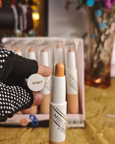 Miss Rose Concealer 2in1