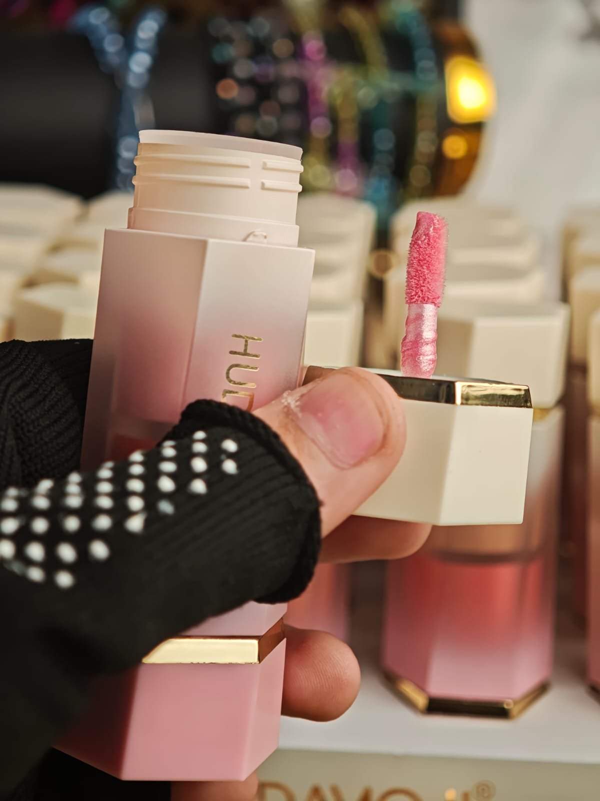 Huda Moji 2in1 Blush + Highlighter