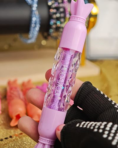 Huda Moji Shine Gloss Candy