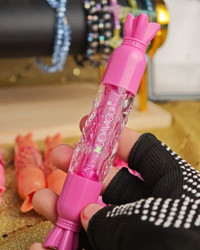 Huda Moji Shine Gloss Candy
