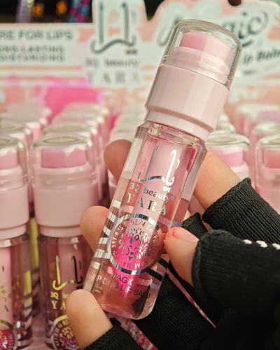 3Q Beauty Lip Oil Yara
