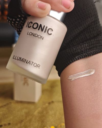 ICONIC Liquid Highlighter