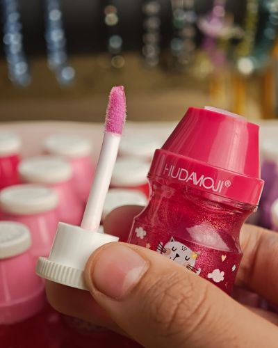 Huda Moji Shiny Lipglass