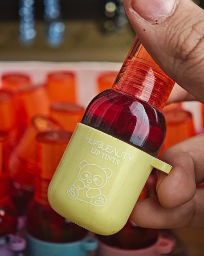 Huzia Beauty Lip Tint