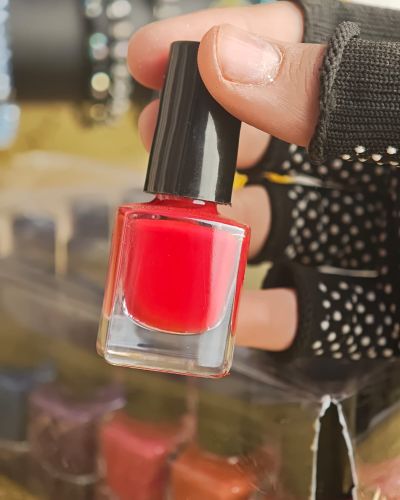 Peel Off Nailpolish