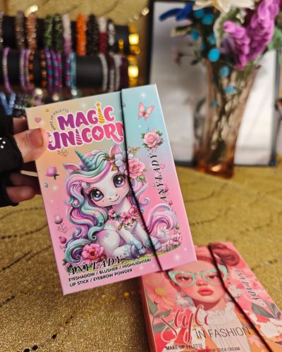 Any Lady Magic Unicorn & Style in Fashion Makeup Kit