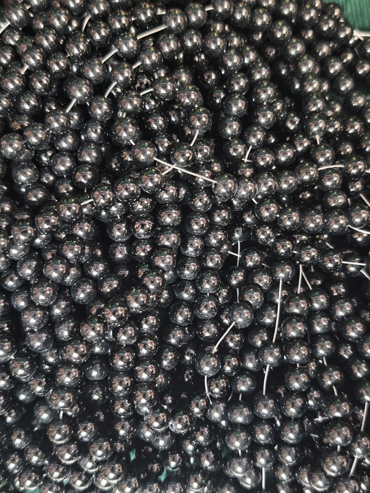 8 mm Plain Black Beads