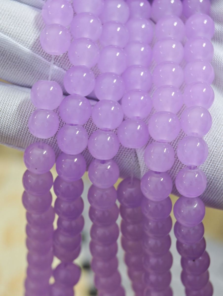 8 mm Plain Light Purple Beads