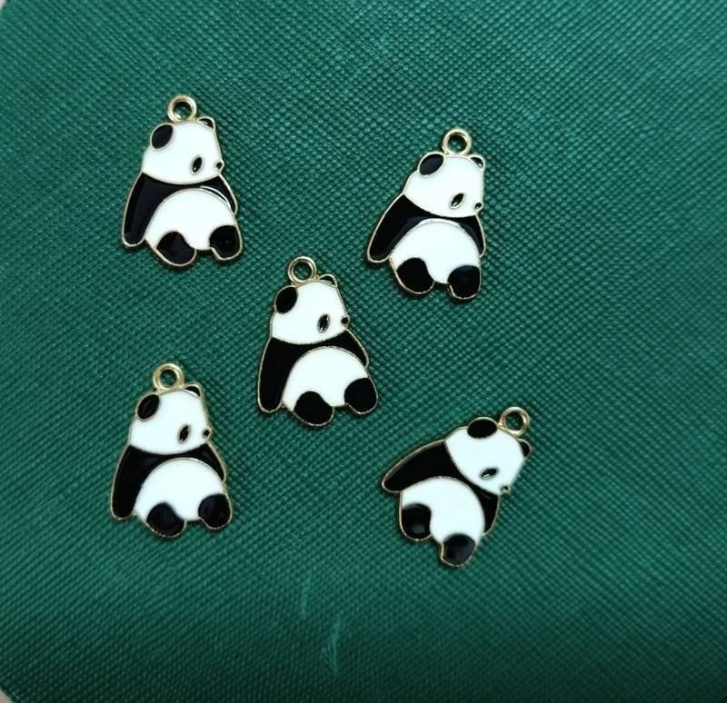 Sitting Panda Charm