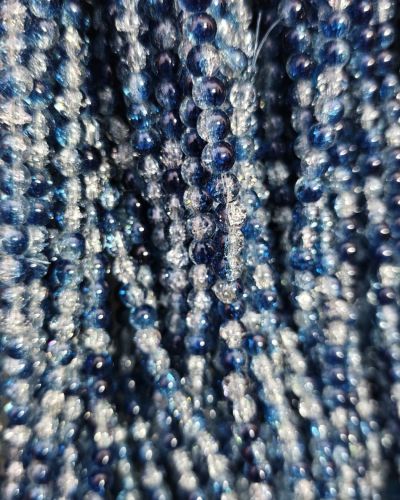 8 mm Crack Navy Blue & White Beads