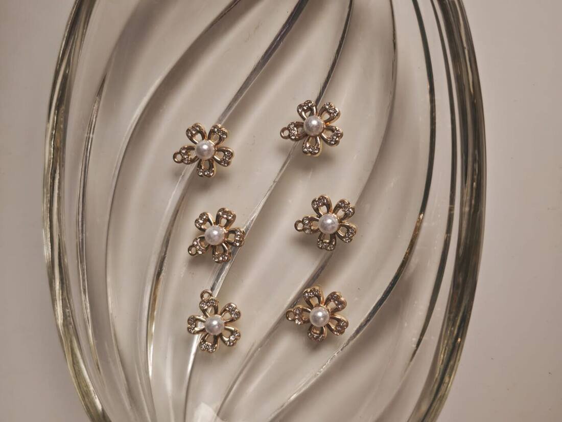 Pearl Flower Rhinestone Charms
